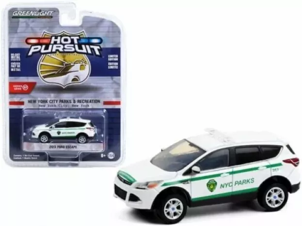 Greenlight Ford Escape Police New York Parks & Recreation 2013 1:64 42950D