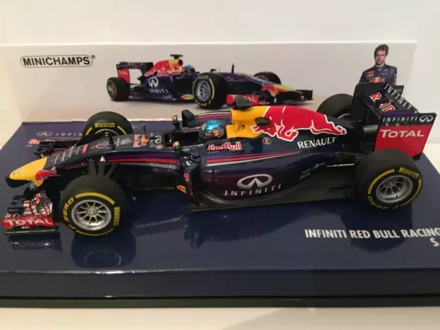 Minichamps Red Bull F1 Rb10 N 1 Season 2014 Sebastian Vettel 1:43 410140001