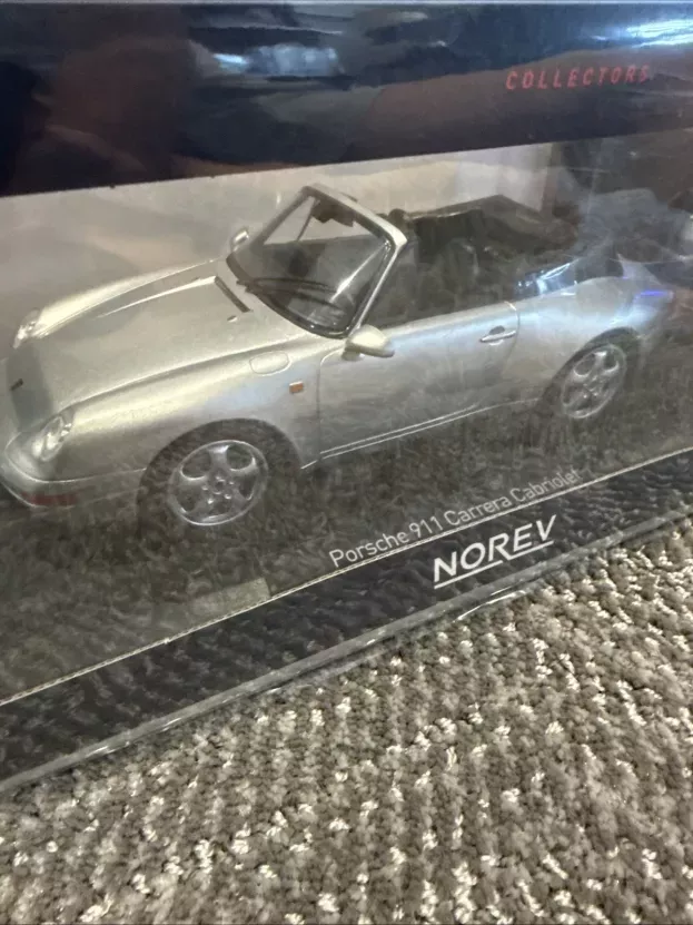 Norev Porsche 911 993 Cabriolet 1994 1:18 187592