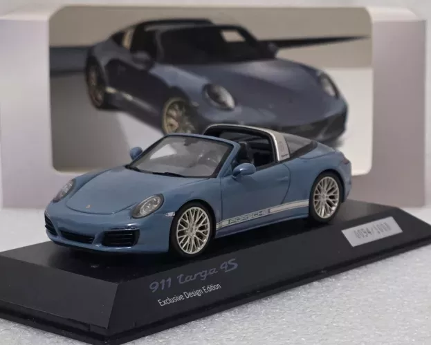 Spark Porsche 911 991-2 Targa 4s 2015 1:43 WAX02020028