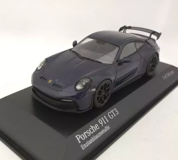 Minichamps Porsche 911 992 Gt3 Coupe 2020 1:43 410069206
