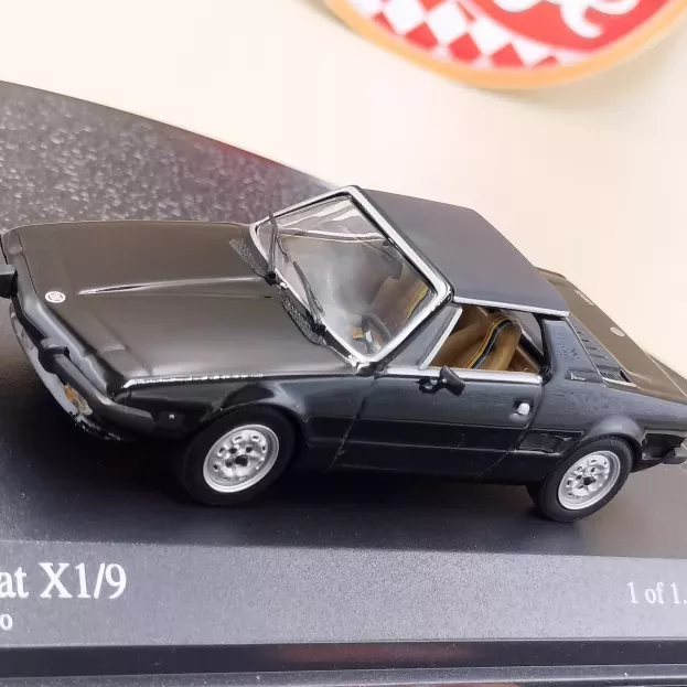 Minichamps Fiat X1 9 1974 1:43 430121662