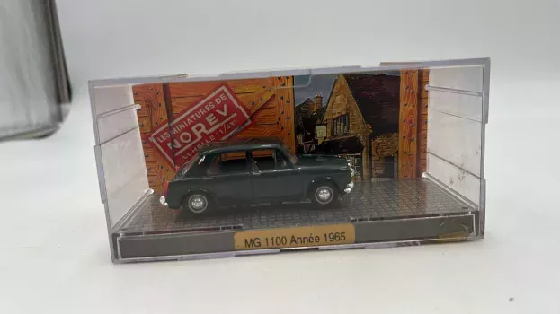Norev Mg 1100 1:43 370000