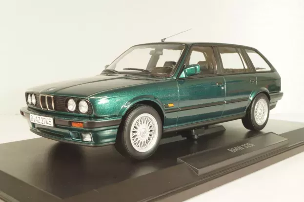 Norev Bmw 3-series 325i e30 Touring 1991 1:18 183219