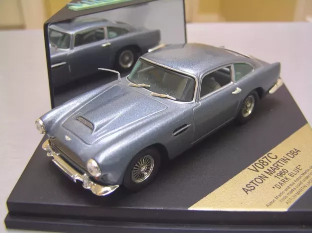 Vitesse Aston Martin Db4 1960 1:43 V087C