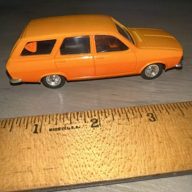 Solido Renault R14 1:43 43