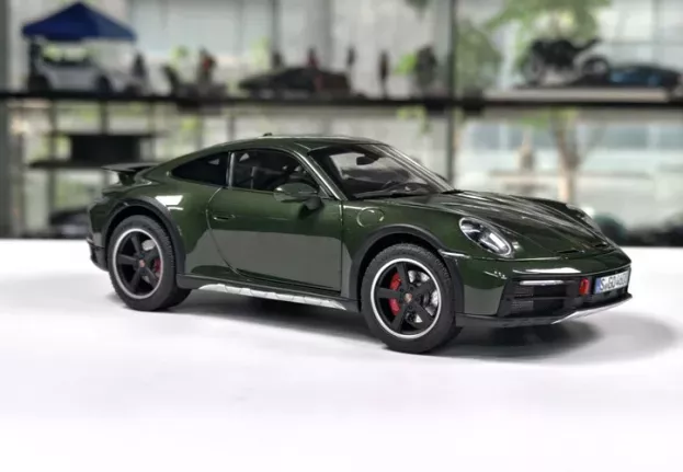 Norev Porsche 911 992 Dakar 3.0 Coupe 2023 1:18 187241