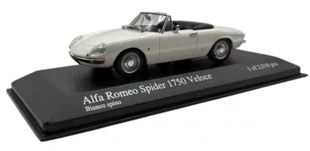 Minichamps Alfa Romeo Duetto 1750 Spider Veloce 1968 1:43 400120530