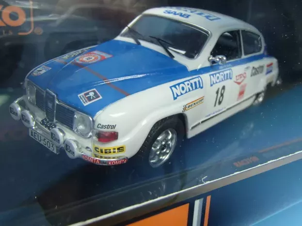 IXO Models Saab 96 V4 N 18 Rally 1000 Lakes 1976 J.vilkas J.soini 1:43 RAC378B