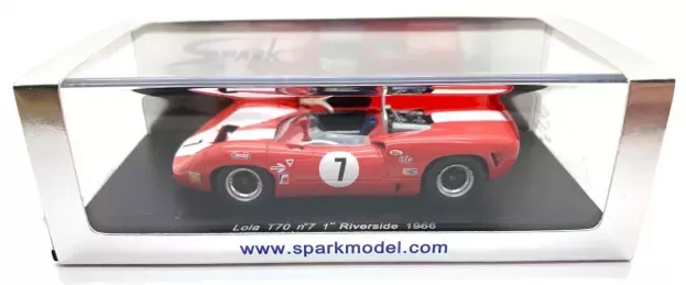 Spark Lola T70 N 7 Winner Riverside And Can-am Challenge 1966 J.surtees 1:43 S1137