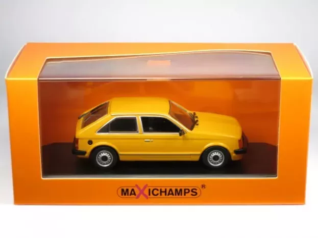 Minichamps Opel Kadett D Saloon 1979 1:43 940044101