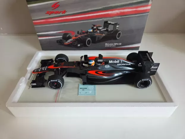 Spark Mclaren F1 Mp4 30 Hybrid Honda N 14 Spanish Gp 2015 F.alonso 1:18 18S176