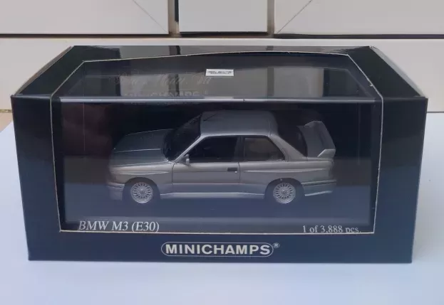 Minichamps Bmw 3-series M3 e30 1987 1:43 430020302