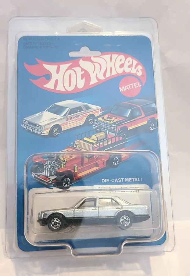 Hot Wheels Mercedes 380 Sel 1:55 3261