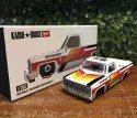 Mini-GT Chevrolet Silverado Pick-up Kaido House Works V1 2003 1:64 KHMG082