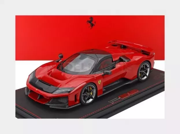 BBR Ferrari F80 2024 Carbon Silver Rims Con Vetrina With Showcase 1:18 P18253A1-VET