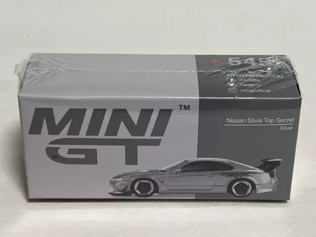 Mini-GT Nissan Silvia s15 Coupe 1999 1:64 MGT00545-R