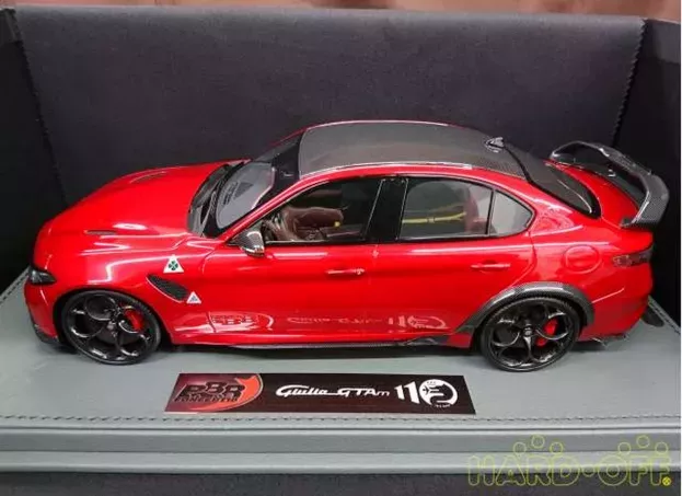 BBR Alfa Romeo Giulia Gtam 2020 1:18 BBRC1852