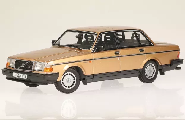 Minichamps Volvo 240gl 1986 1:18 155171405