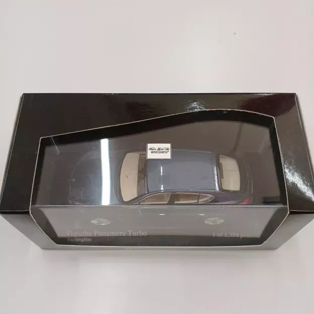 Minichamps Porsche Panamera Turbo 2009 1:43 400068270