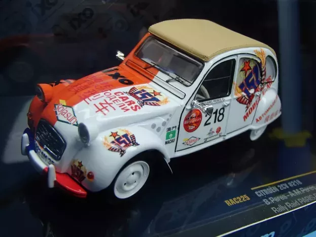 IXO Models Citroen 2cv N 218 Rally Raid Paris-beijing 2010 B.peres A-m.peres 1:43 RAC225