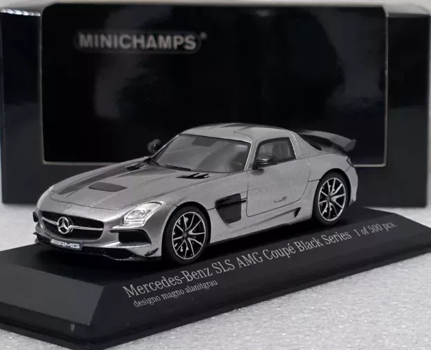 Minichamps Mercedes Sls Coupe 6.3 Amg Black Series 2013 1:43 437033024