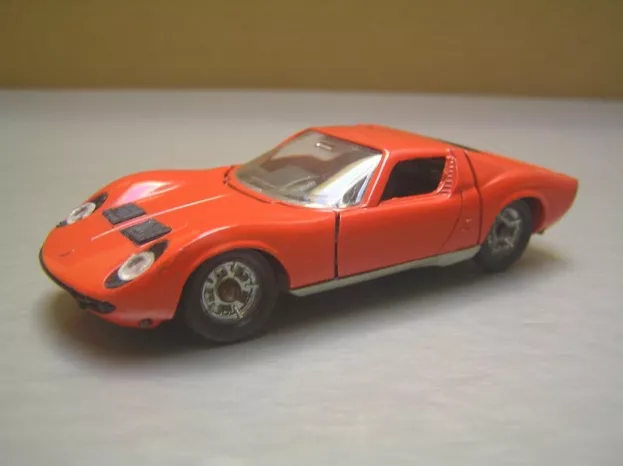Solido Lamborghini Miura P 400 1:43 161