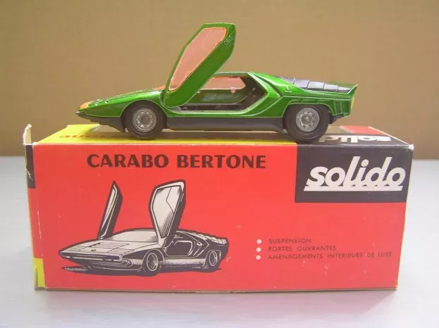 Solido Alfa Romeo Carabo Bertone 1968 1:43 172