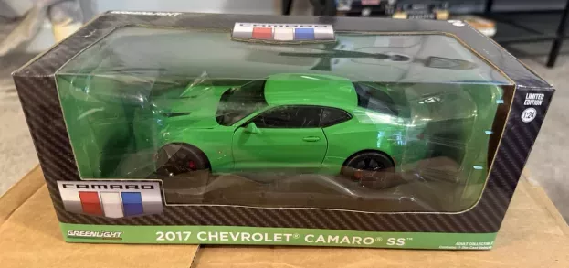 Greenlight Chevrolet Camaro Ss Coupe 2017 1:24 18244