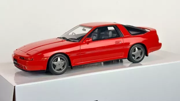 Ottomobile Toyota Supra Mkiii Coupe 1986 1:18 OT1144
