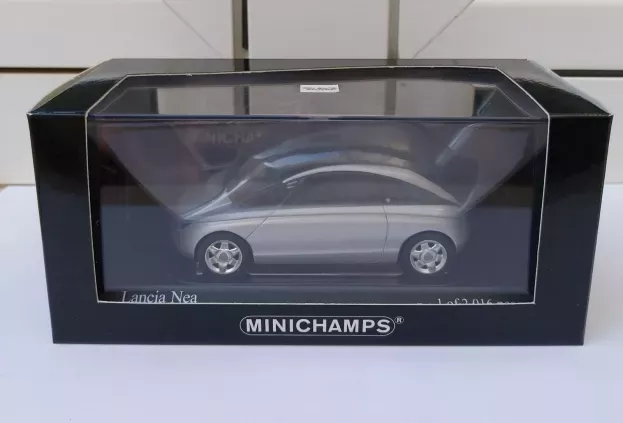 Minichamps Lancia Nea 2001 1:43 NEA