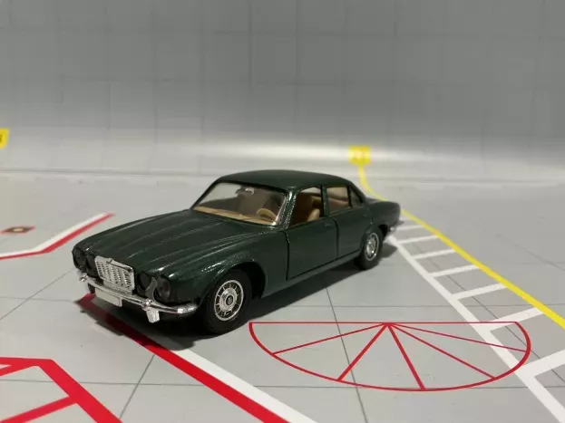 Solido Jaguar Jaguar Xj12 1978 1:43 1501