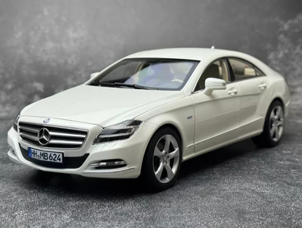 Norev Mercedes Cls-class Coupe 2011 1:18 183943
