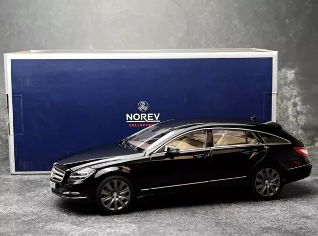 Norev Mercedes Cls-class Shooting Brake 2011 1:18 183944