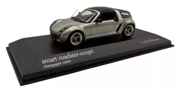 Minichamps Smart Roadster Coupe 2003 1:43 400032121