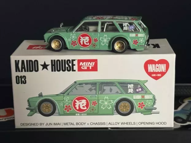 Mini-GT Datsun 510 Kaido House Designed By Jun Imai Sw Station Wagon 1972 1:64 KHMG013