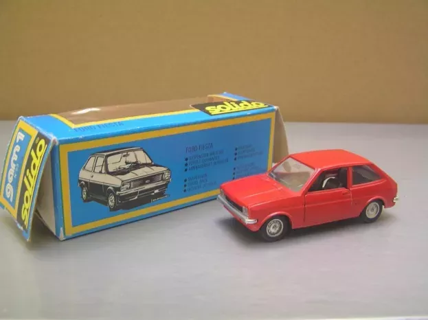 Solido Ford Fiesta 1:43 53