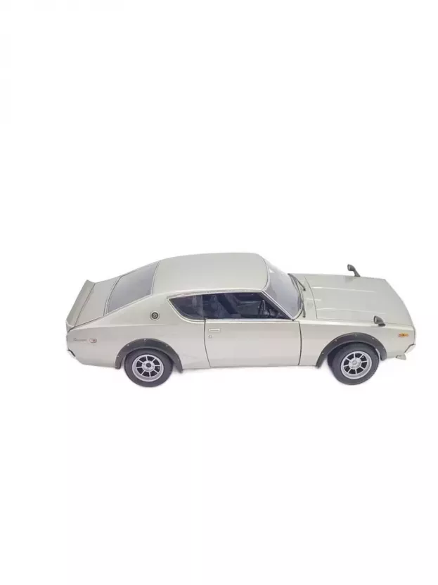 Kyosho Nissan Skyline 2000 Gt-r Kpgc110 1:18 08254S