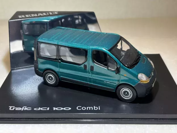 Norev Renault Trafic Phase Ii Dci 100 Combi Minibus 2006 1:43 518053