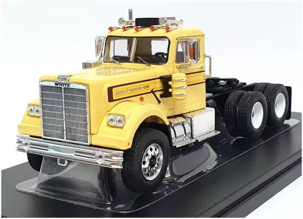 IXO Models Western Star 4864 Tractor Truck 3-assi 1970 1:43 TR161.22