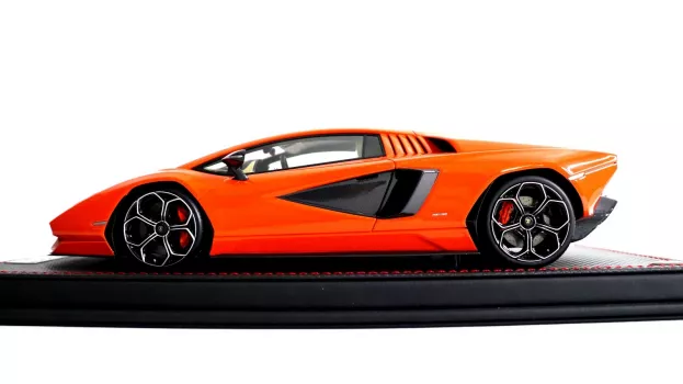 MR Models Lamborghini Countach Lpi 800-4 2021 Con Vetrina With Showcase 1:18 LAMBO052E
