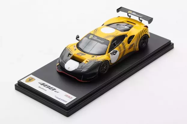 Looksmart Ferrari 488 Gt Modificata Club Competizioni Gt 2020 Con Vetrina With Showcase 1:43 LSRC077