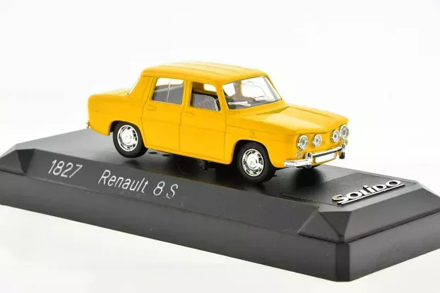 Solido Renault 8 S 1:43 1827
