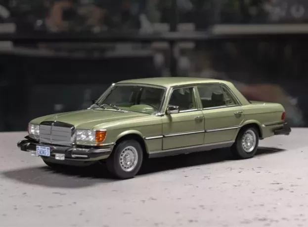 Norev Mercedes S-class 450sel 6.9 w116 Usa Version 1977 1:18 183975