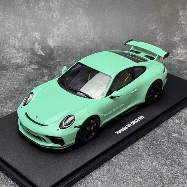 GT Spirit Porsche 911 991-2 Gt3 Coupe 2018 1:18 GT550