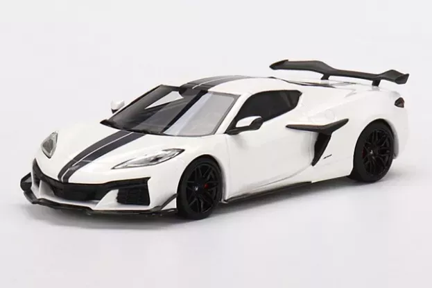 Truescale Chevrolet Corvette Z06 Coupe 2023 1:43 TSM430669