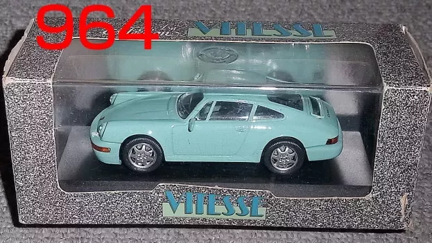 Vitesse Porsche 911 964 Carrera 4 1989 1:43 730