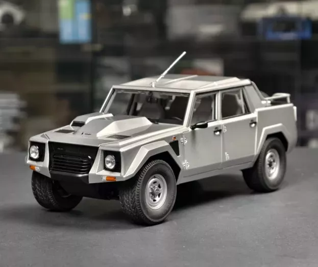 Autoart Lamborghini Lm002 Pick-up 1986 1:18 74553