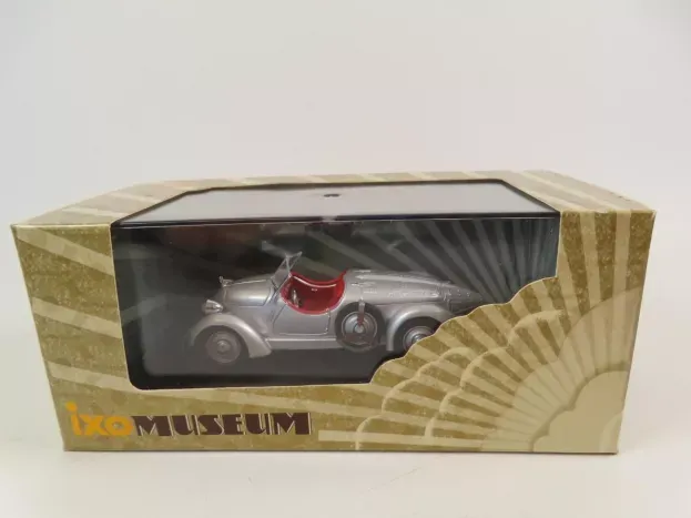 IXO Models Mercedes 150 Sport Roadster 1935 1:43 MUS018