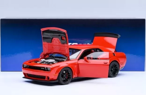 AUTOart Dodge Challenger Srt Jailbreak Coupe 2022 1:18 71764